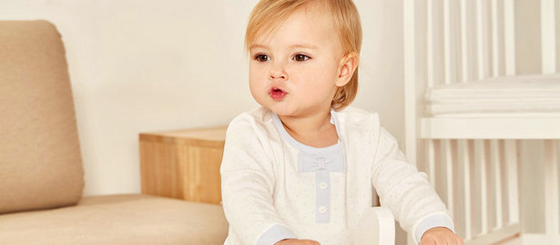 劉潭服裝：滿月到一歲間的寶寶如何挑衣服